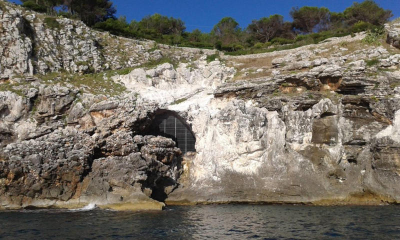Grotta Romanelli: storia e paesaggi straordinari 