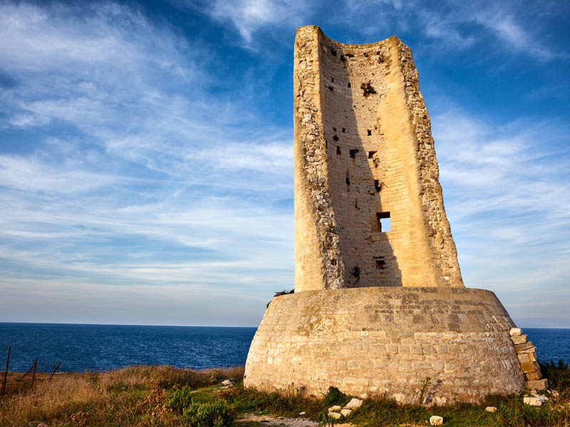 torre del serpente otranto