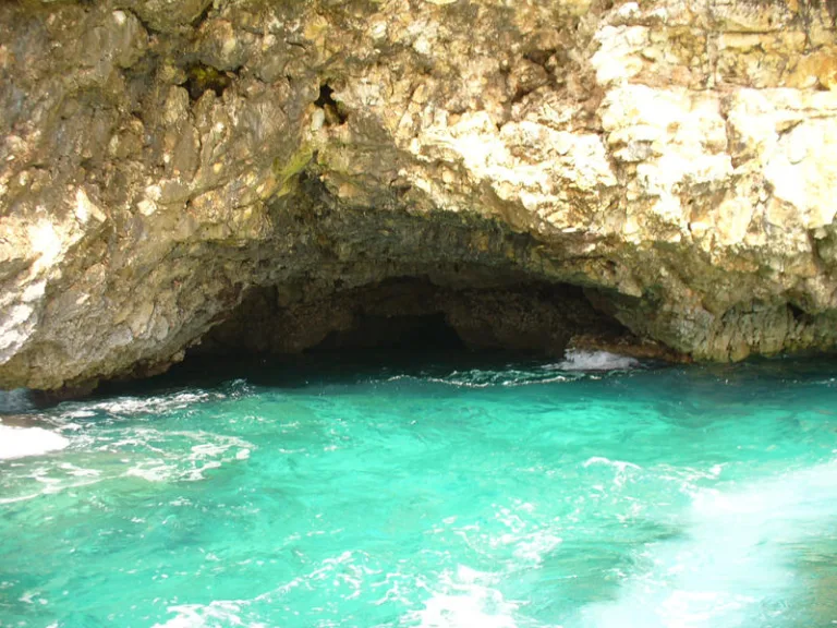 Le grotte più belle della costa di Santa Maria di Leuca
