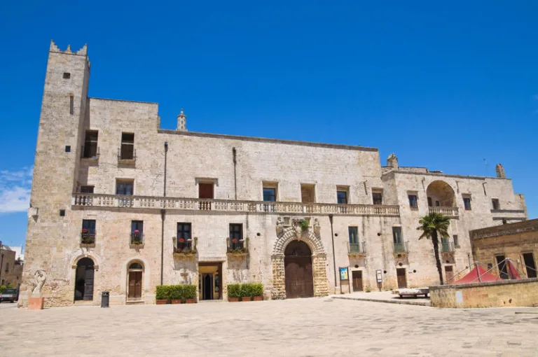 Specchia tra i borghi più belli d’Italia. Scopriamo il perché