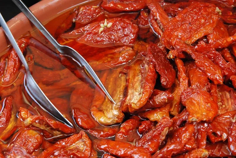 pomodori sott'olio
