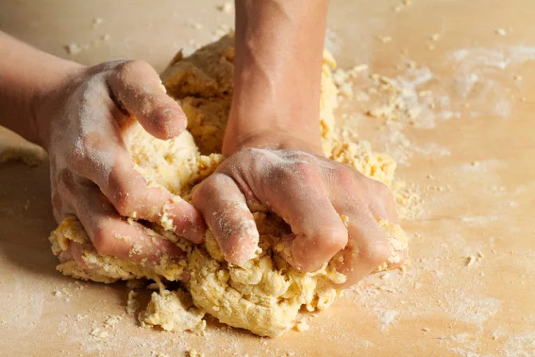 Pitteddhe salentine: la ricetta tradizionale dei dolcetti pugliesi